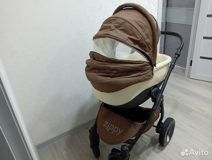 Коляска zippy 3 в 1