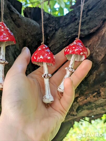 Керамическая игрушка-колокольчик 