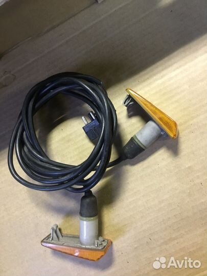 Поворотники в Крылья мерседес w202