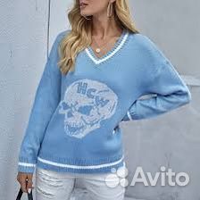 Свитер hcw голубой с черепом