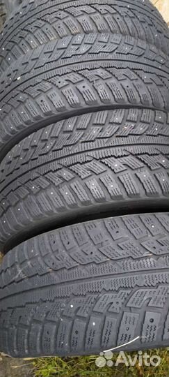 Kumho I'Zen RV Stud KC16 255/55 R18 109T
