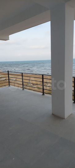 Дом 300 м² на участке 5,5 сот.