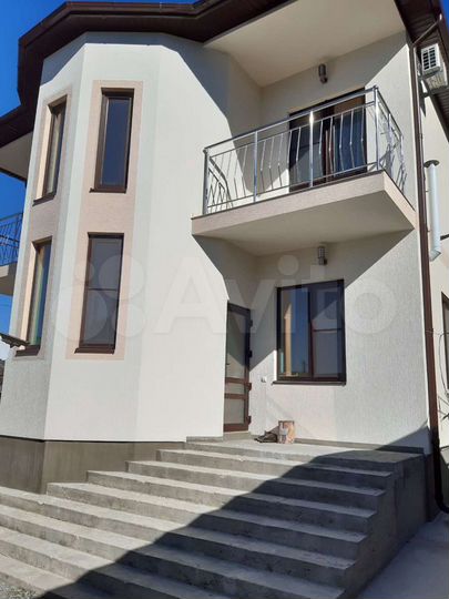 Комната 15 м² в 6-к., 2/2 эт.