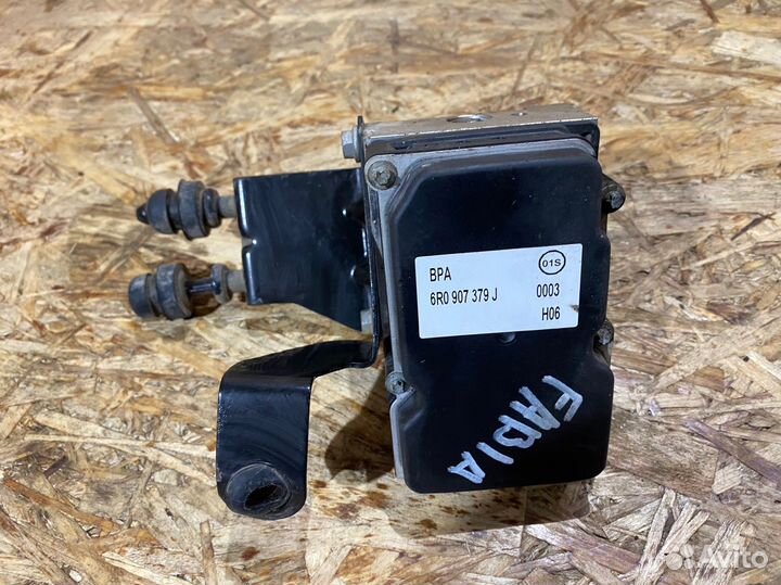 Блок ABS абс Skoda Fabia 2 07-15