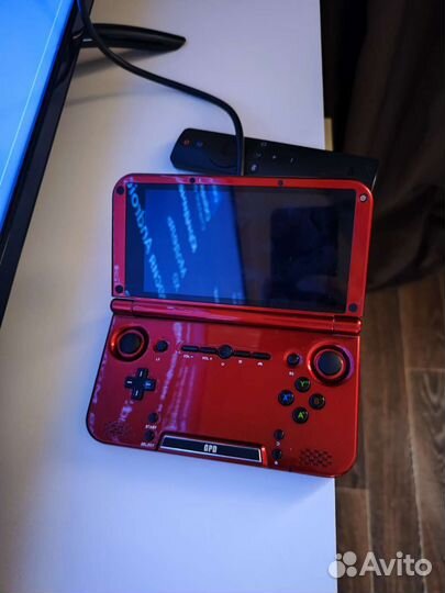 Игровая консоль GPD XD