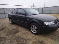 Volkswagen Passat 1.6 MT, 1998, 94 000 км, с пробегом, цена 340 000 руб.