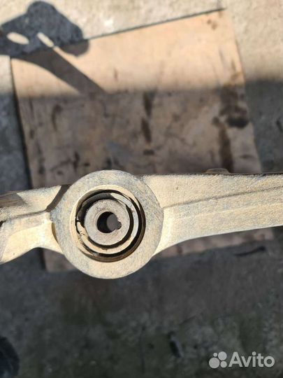 Рычаг передний нижний правый Mercedes W211 4Matic