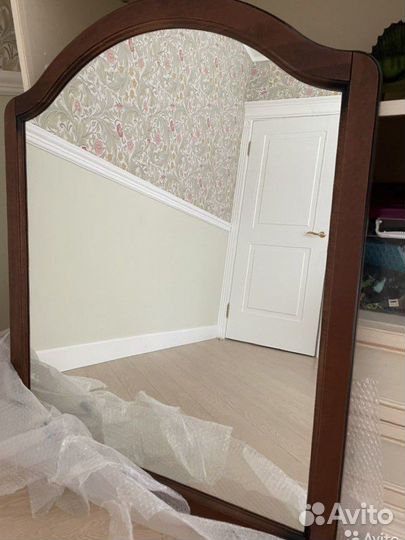 Зеркало новое