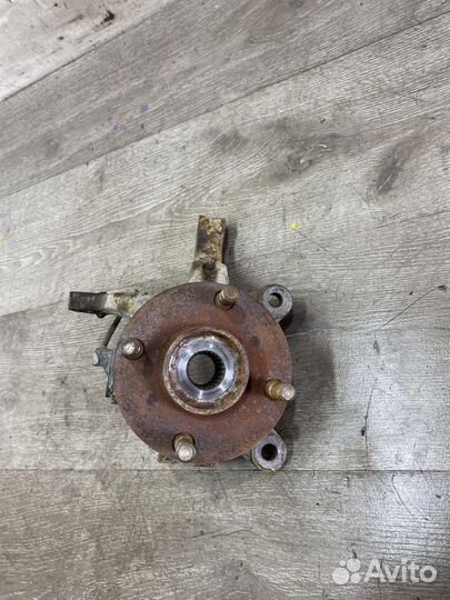 Кулак поворотный передний правый Chery Kimo (A1)