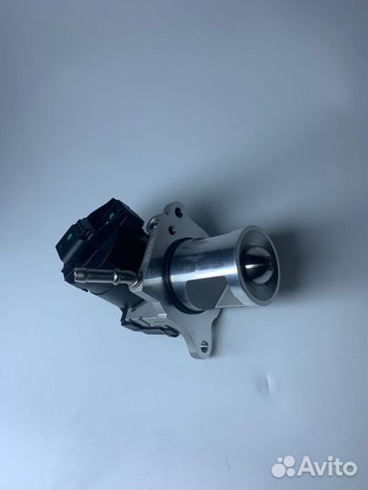 Клапан EGR OM642, V6 Mercedes A6421402160 новый