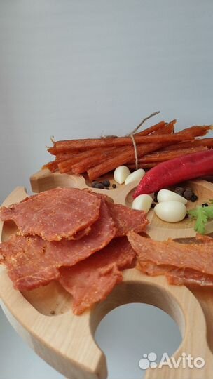 Джерки мясные, куриные чипсы, сушёное мясо