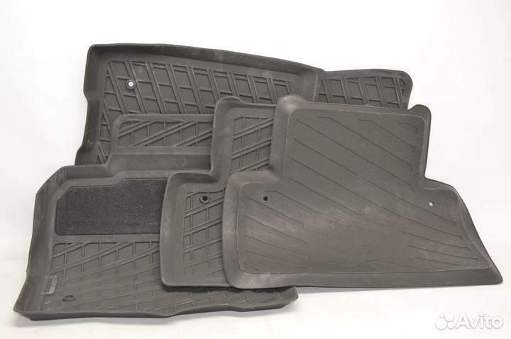 Комплект ковриков volvo S40/V50 04г-12г