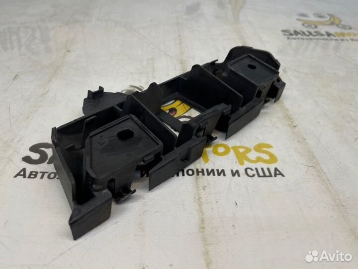 Кронштейн бампера задний левый Porsche Cayenne 958