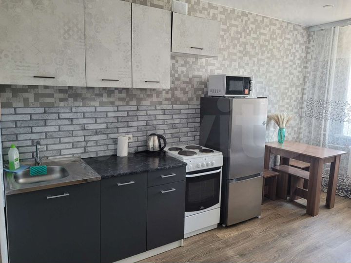 1-к. квартира, 40 м², 10/15 эт.