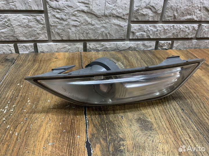 Ford Mondeo IV Фара противотуманная левая и правая