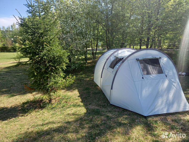 Палатка 4 местная с тамбуром