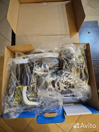 Хоккейные коньки bauer supreme m 4