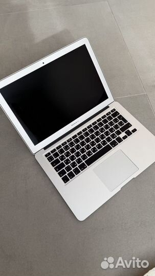 Apple macbook air 13 2014