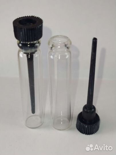 Фиолка 2 мл. Для духов и масел. Горлышко(6мм )