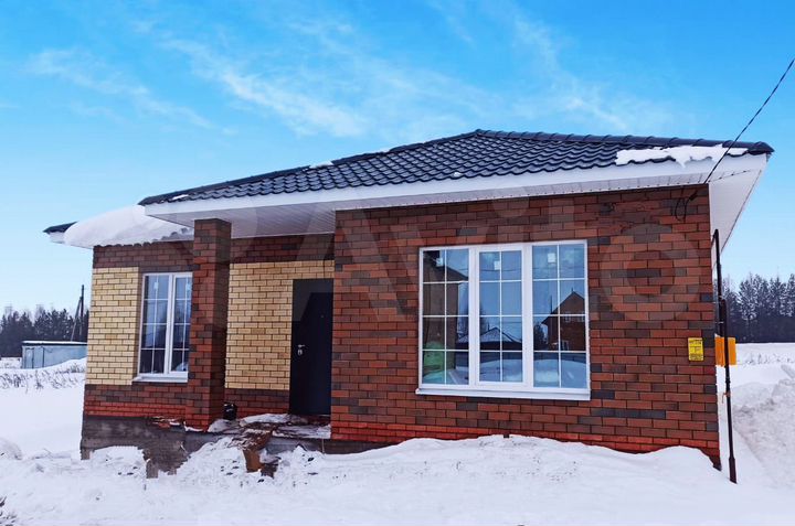 Дом 98 м² на участке 5 сот.