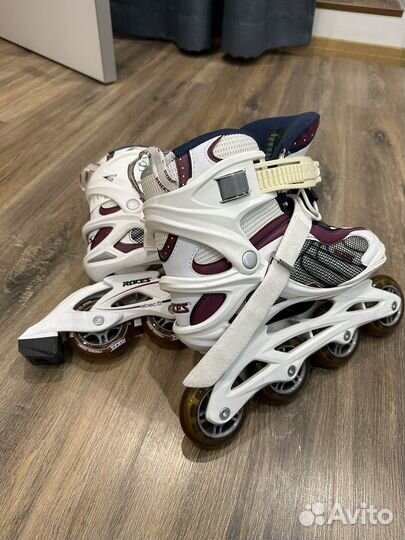 Роликовые коньки