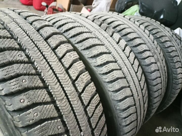 Зимние колёса 195/65/R15