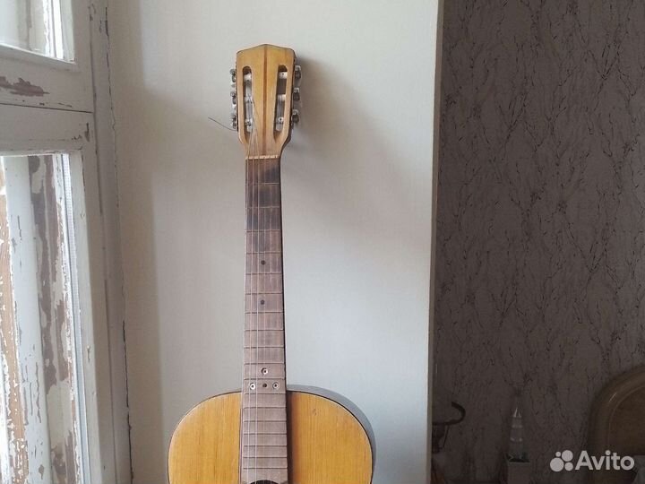 Акустические гитары 2 штуки