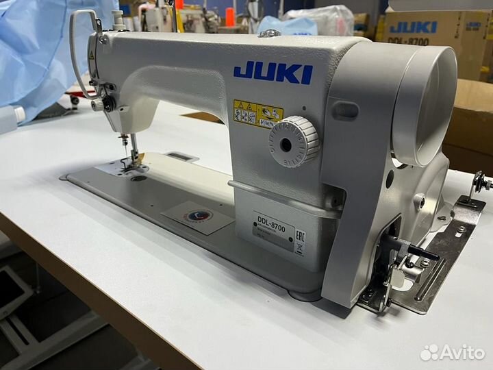 Прямострочка Япония juki DDL-8700N
