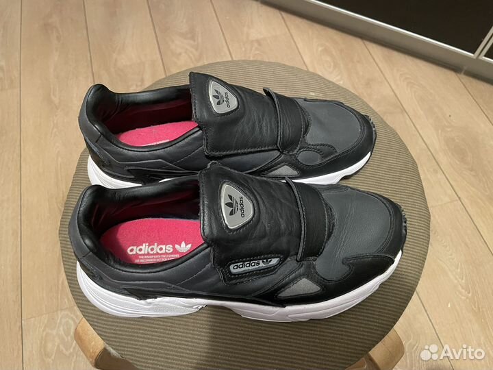 Кроссовки adidas torsion