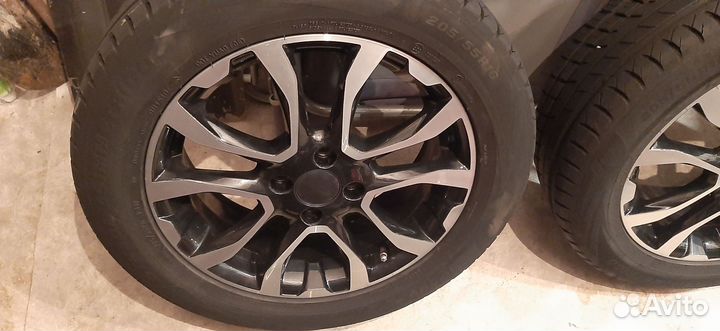 R16 Viatti Strada Asimmetrico V-130 205/55, PCD 4x100 DIA 60.1