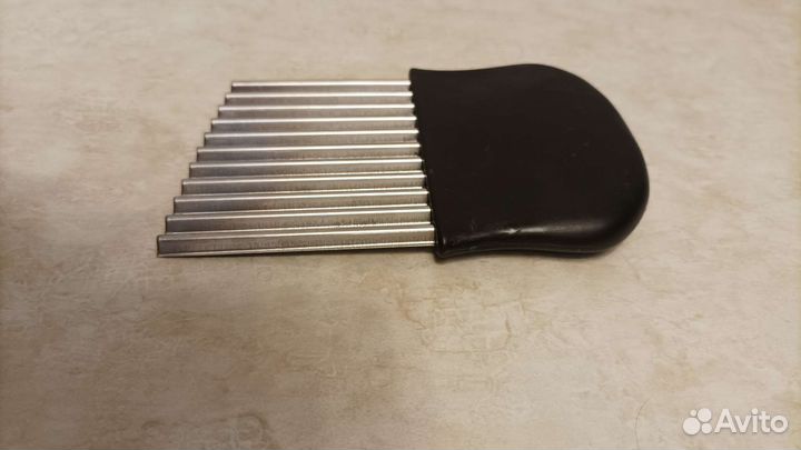 Нож волнистый рифлёный для овощей