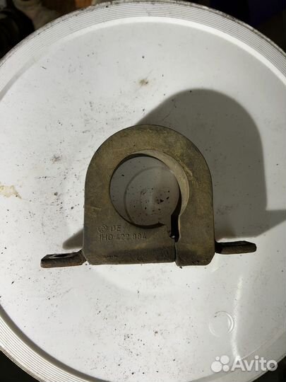 Подушка хомут рулевой рейки гольф 3