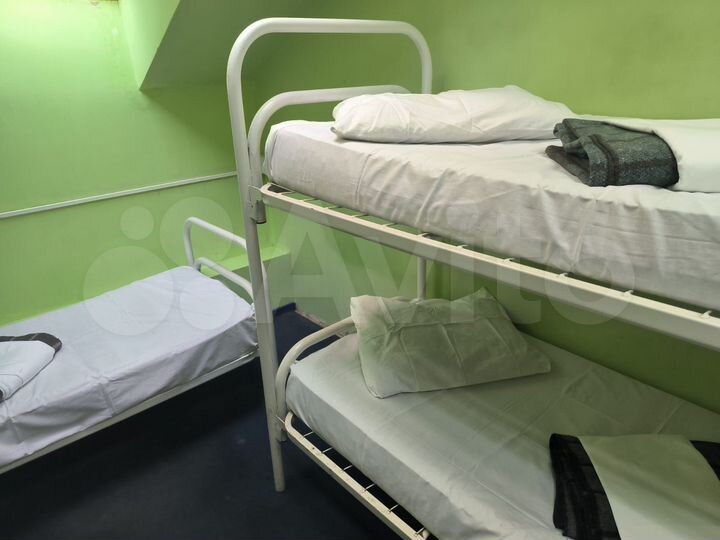 Комната 15 м², 1/4 эт.