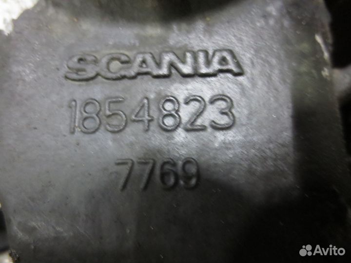 Фланец двигателя системы охлаждения Scania 1854823