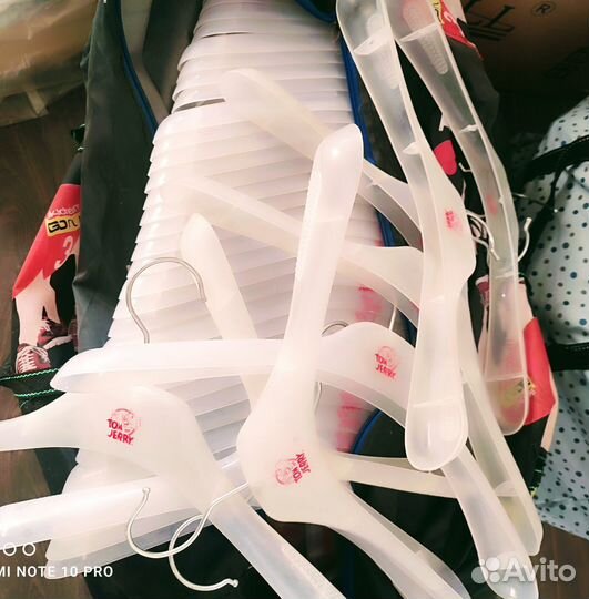 Плечики более 150 штук детские и взрослые