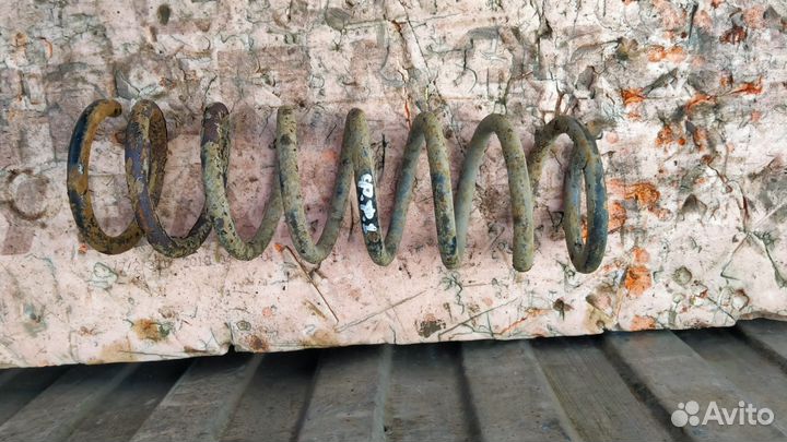 Пружина задняя Ford Focus 1