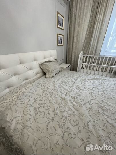 Покрывало и шторы togas