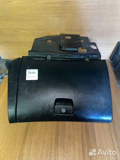 Бардачок Chevrolet Cruze J300 A14NET 2014