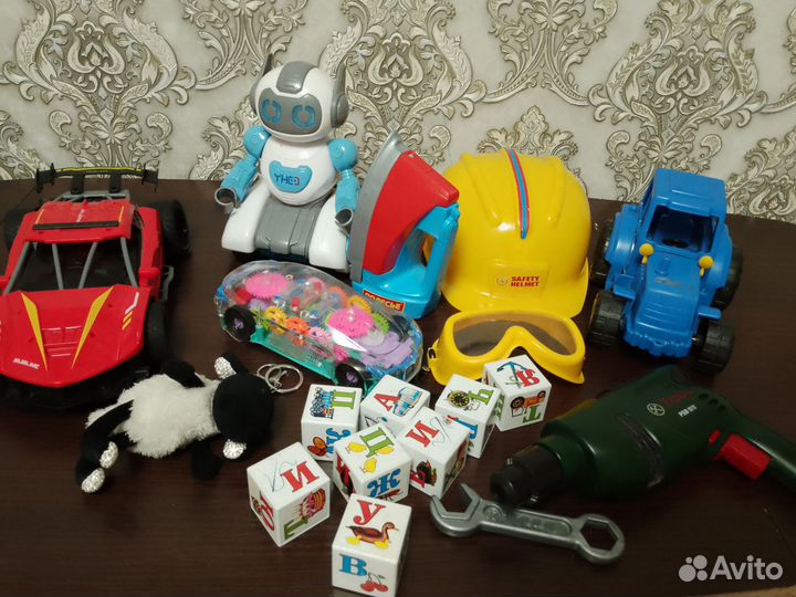 Игрушки пакетом для мальчика