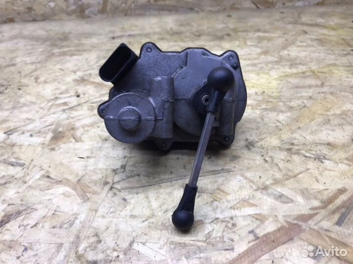 Регулятор впускного коллектора Volkswagen Passat