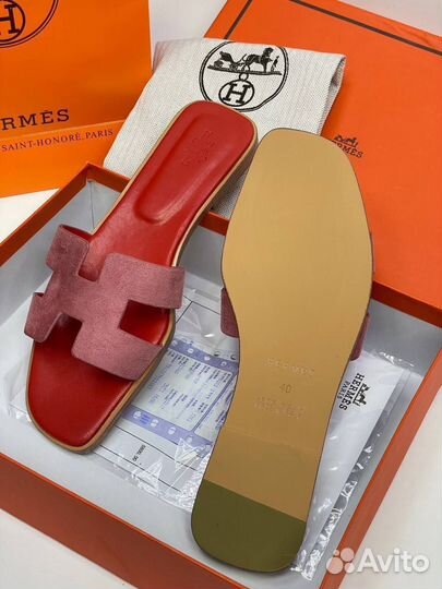 Шлепки женские