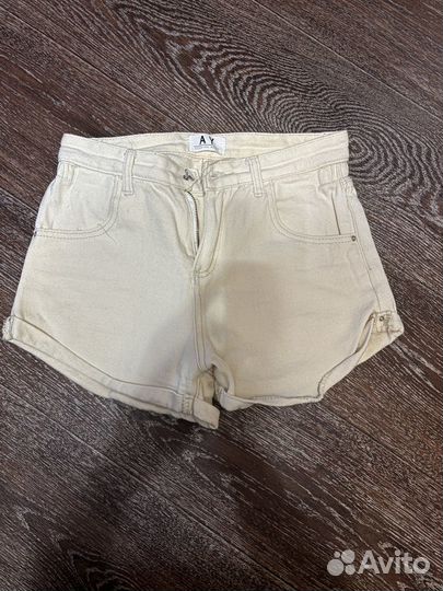 Футболка, шорты