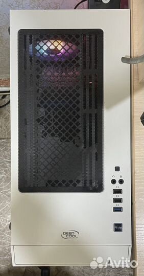 Игровой компьютер с монитором