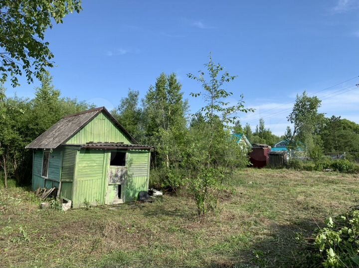 Дача 20 м² на участке 6 сот.