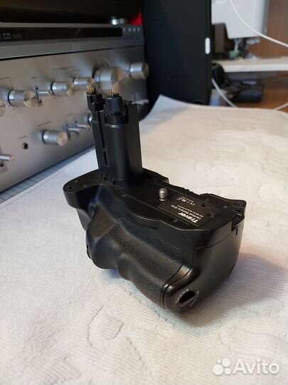 Батарейная ручка для sony A-77