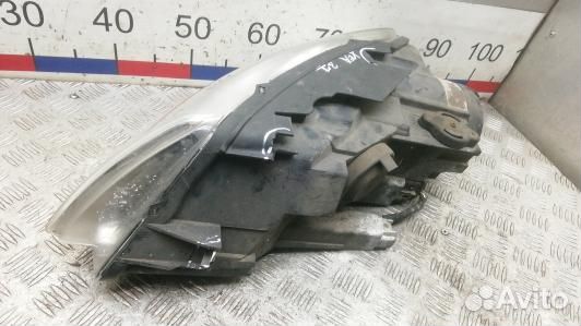 Фара правая volkswagen passat B6 (XEA31MU01)