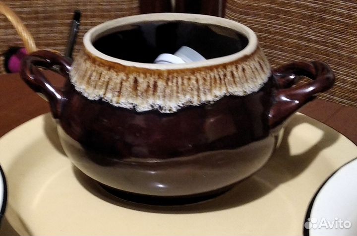 Глиняные горшки для приготовления еды