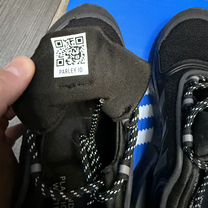 Кроссовки adidas