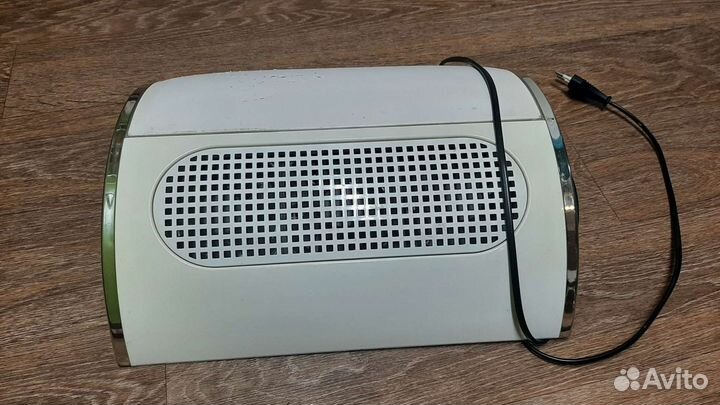 Пылесос для маникюра и педикюра