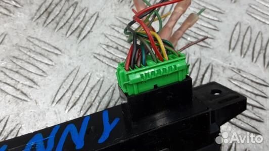 Кнопка аварийки land rover discovery 3 (1NN15I501)